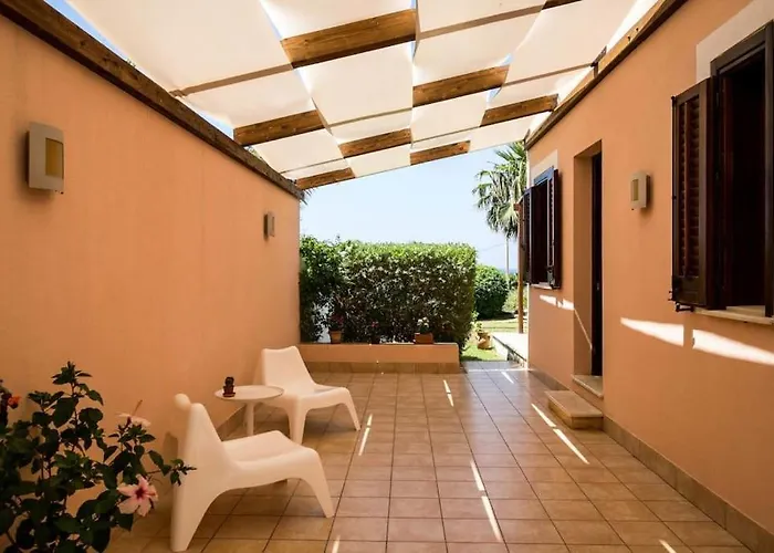 Grecale Villa Macari